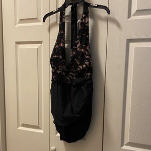 Elegant Black Lace One-Piece Swimsuit